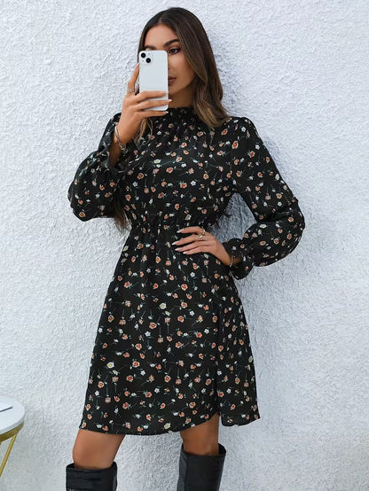 Vestido Corto Floral Isabella Bloom
