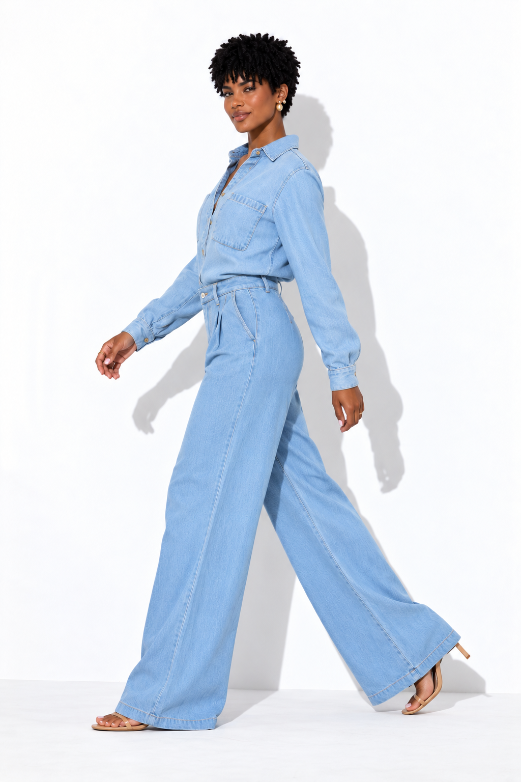 Conjunto Celeste Aura – Estilo y Distinción