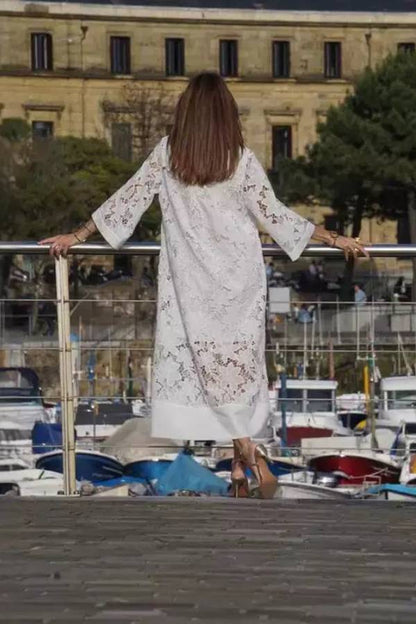 Vestido Elegante de Encaje Emilie