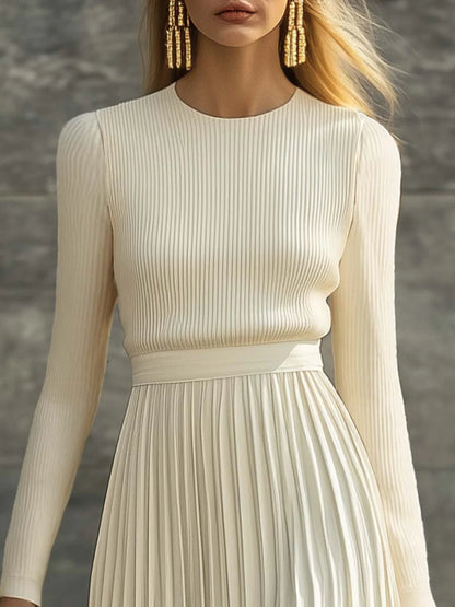 Vestido Midi Celestia – Elegancia Plisada