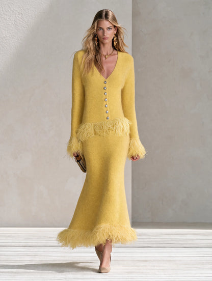 Conjunto Amélie – Elegancia con Detalles de Plumas